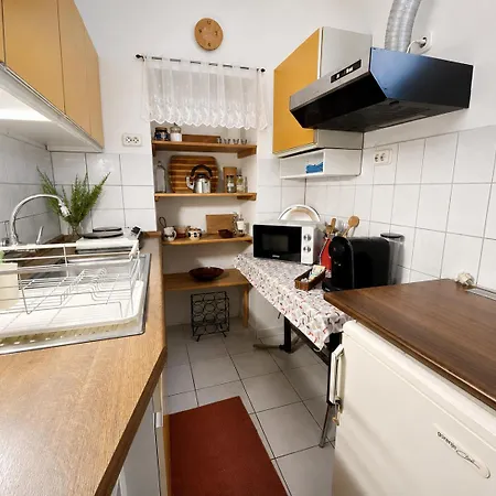 Tomaji Szederfas - Ket Lepesre A Koezponttol - Ingyenes Parkolas! Apartmán